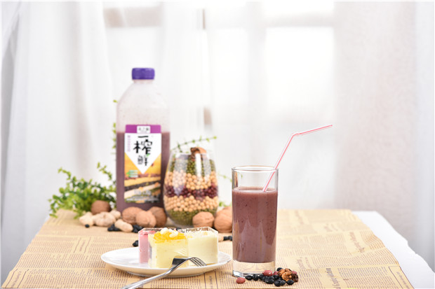 代理什么飲料最受消費(fèi)者喜愛?一榨鮮五谷飲料好